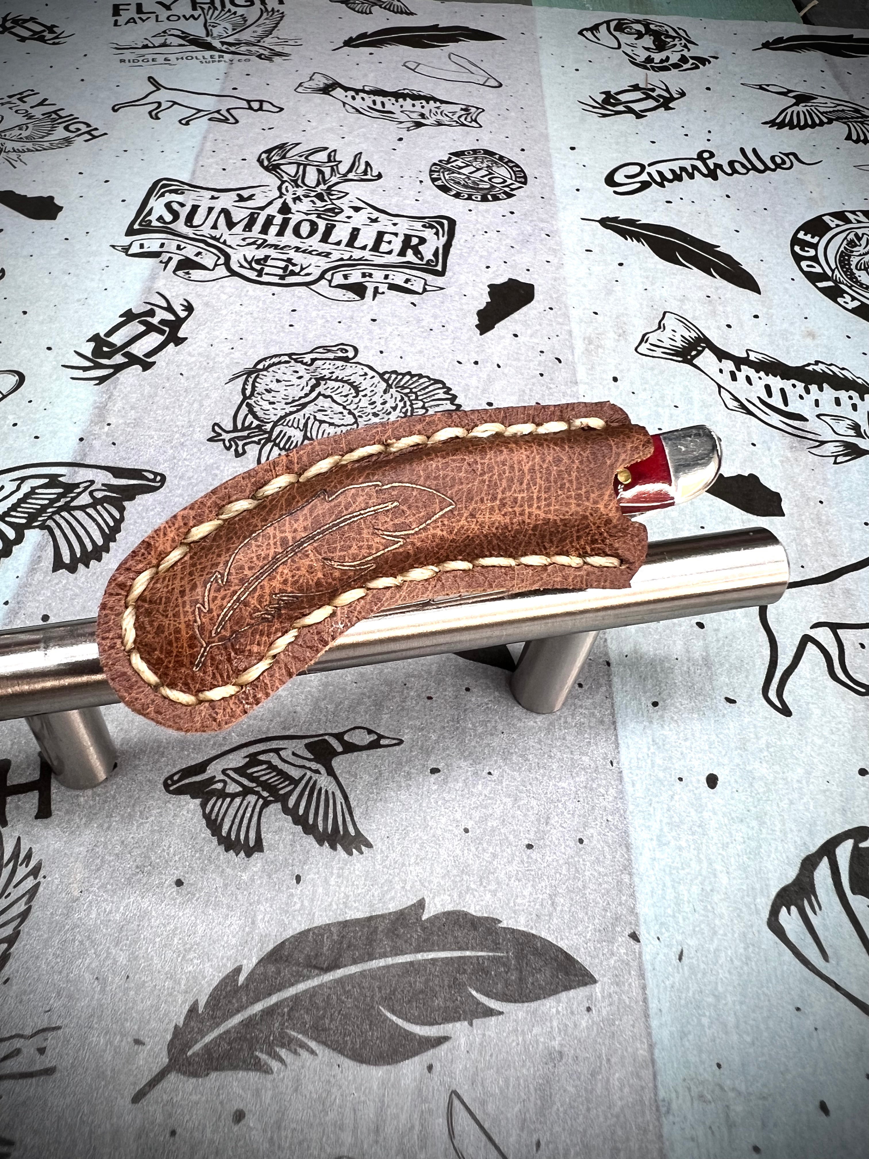 Distressed Knife Slip-Brown